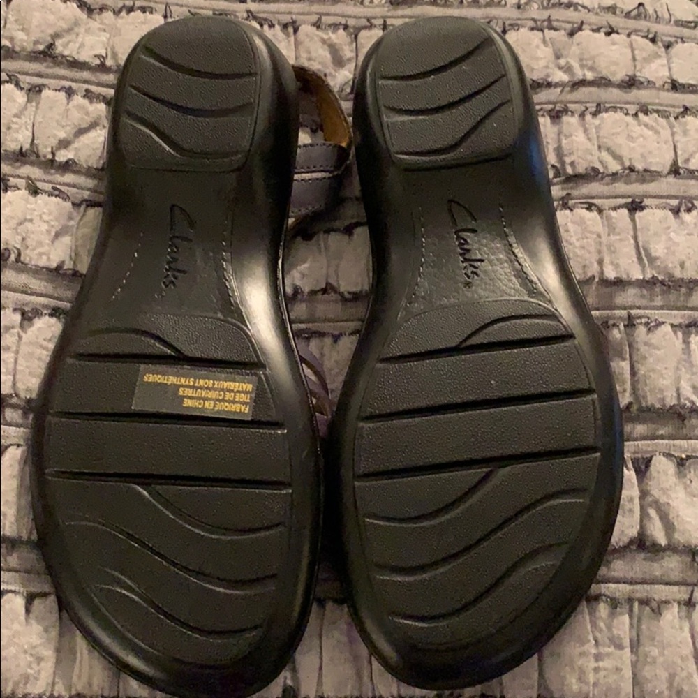 Clark’s Bendable’s - Size 6.5 - Picture 5 of 5